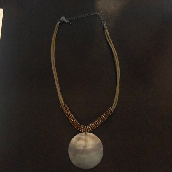 Lia Sophia necklace - Picture 1 of 3